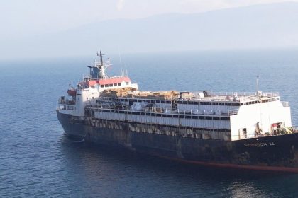 24 gun boyunca bandirma aciklarinda bekletilen gemi donus yolunda uzmanlardan olum yolcugu uyarisi ampxMAJ9