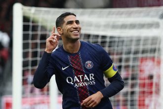 afrikada yilin futbolcusu mukafatini achraf hakimi kazandi a4Cq2leW