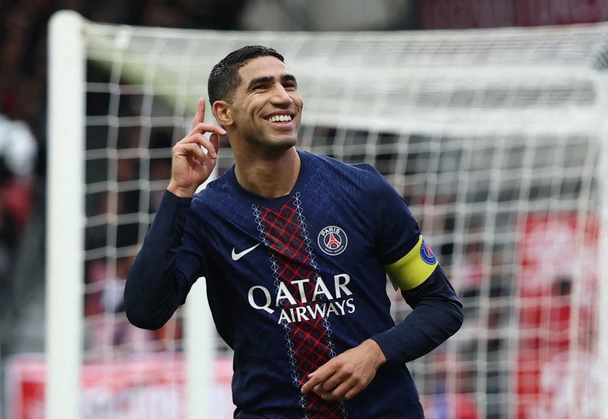 afrikada yilin futbolcusu mukafatini achraf hakimi kazandi a4Cq2leW