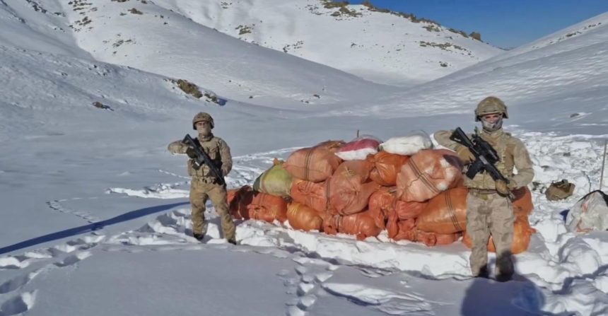 agri ve hakkaride uyusturucu operasyonu EgvzRTFH