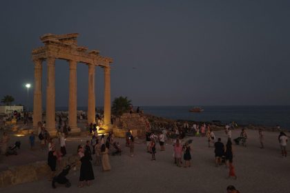 antalyadan turizmde cumhuriyet tarihi rekoru BKA5zXpT