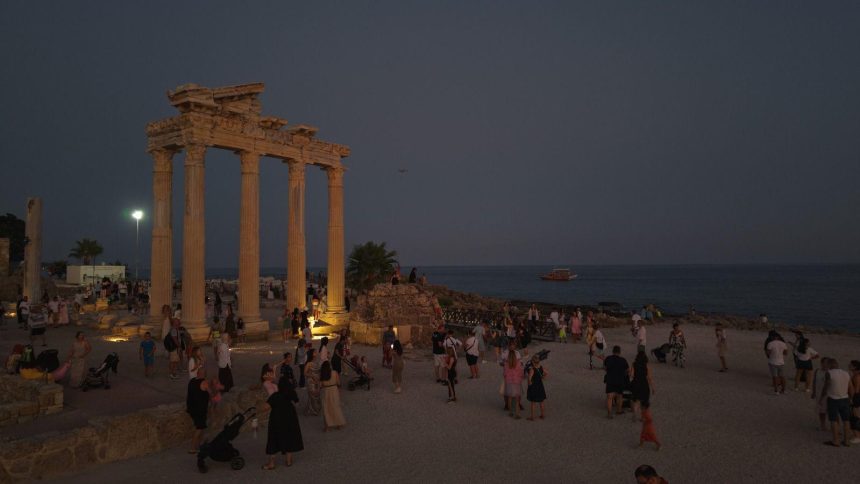antalyadan turizmde cumhuriyet tarihi rekoru BKA5zXpT