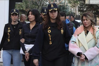 bahar ve nihal candanin yargilandigi davada iki saniga tahliye 14wKtUnK