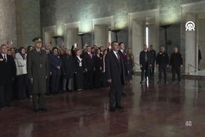 bakan tekin ve 81 vilayetten gelen ogretmenler atanin huzurunda JODGSZpf