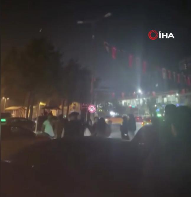 Beylikdüzü'nde 20 kişi birbirine girdi 71 beylikduzunde 20 kisi birbirine girdi aVDeOqZ5