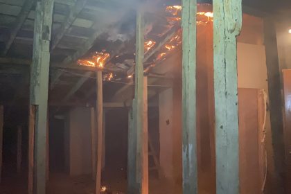 birebir apartmanda uc gunde 6 yangin lMPfQnJ9