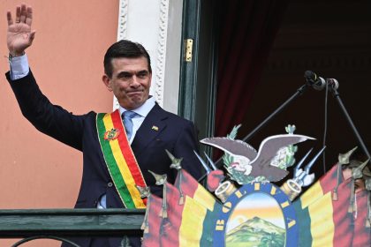 bolivyada 20 yillik sol iktidari bitiren paz yemin etti RgyPvVqD