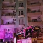 cakmakla oynayan cocuklar konutu yakti iki kisi hastanelik oldu fLnWCkkt