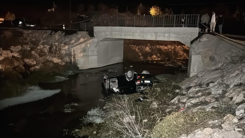 dereye devrilen arabada 1 meyyit 1 yarali PDEsTeqa