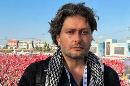 erdogani idamla tehdit eden furkan bolukbasi gozaltina alindi bTWFTkUr