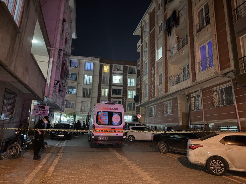 Esenyurt’ta binada yüksek dozda ilaçlama argümanı: 1'i bebek 7 kişi etkilendi 71 esenyurtta binada yuksek dozda ilaclama argumani 1i bebek 7 kisi etkilendi apjO9XC7