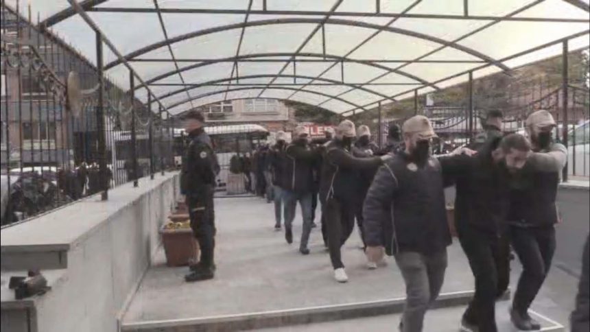 Eskişehir'de DAEŞ operasyonu: 16 kişi tutuklandı 71 eskisehirde daes operasyonu 16 kisi tutuklandi SiEVzdAS