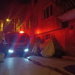 gece yarisi konutunu atese verdi E4ytrCDb