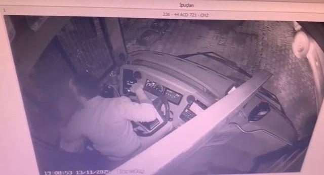 Halk otobüsüne silahlı atak 71 halk otobusune silahli atak 7itK175R