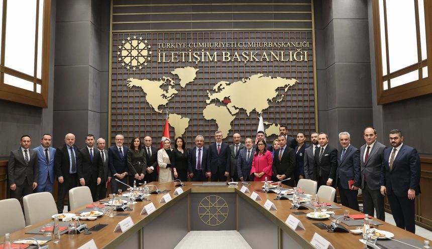 iletisim baskani duran turkiye basin federasyonu heyetini kabul etti EWQil3Br