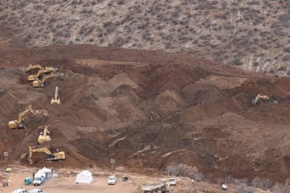 ilic altin madeni davasi 43 sanigin yargilandigi davada orta karar GMD8lfJO