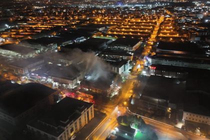 istanbulda elektronik fabrikasinda yangin K1QNE2nb