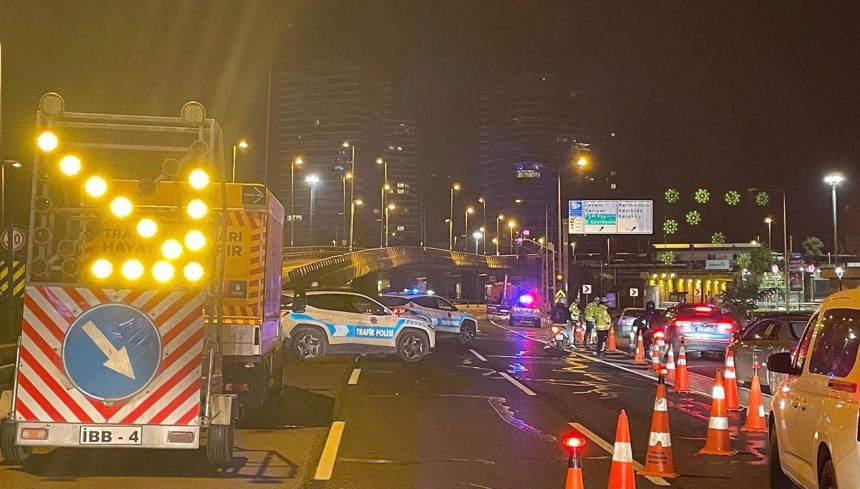 istanbulda maraton gunu birtakim yollar trafige kapali dd3YyGRw