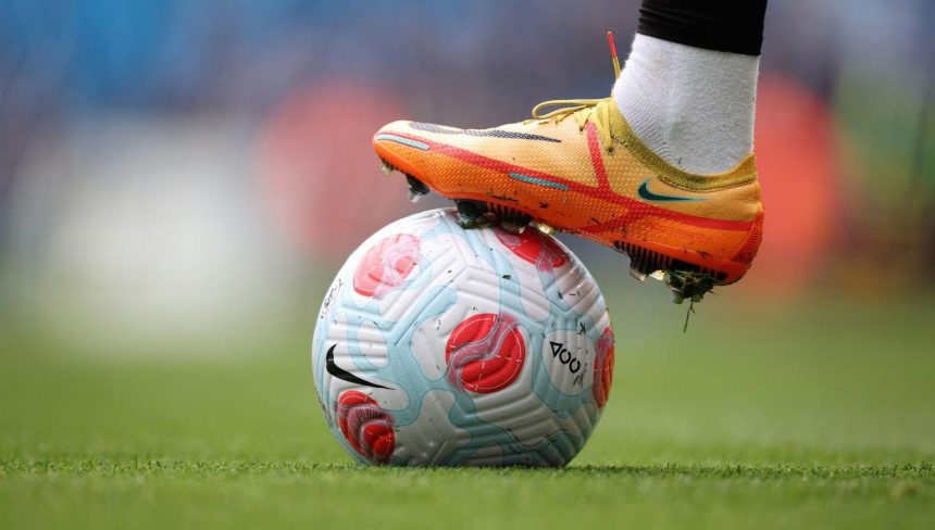 karlsruhe schalke 04 maci ne vakit saat kacta ve hangi kanalda bundesliga LeIxX3Bl