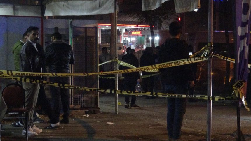 Kız kaçırma hengamesi: Baba-oğul yaralı 71 kiz kacirma hengamesi baba ogul yarali itvqw8CY