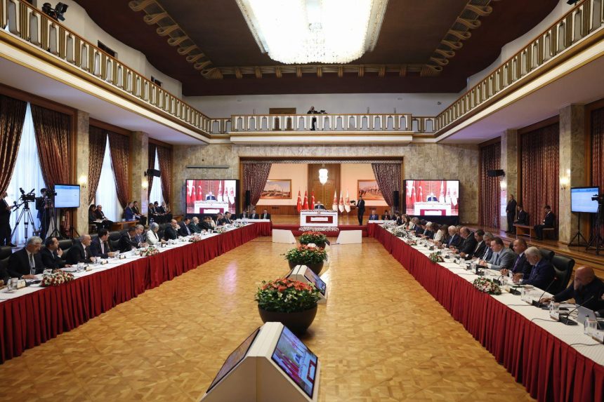 komite heyeti imraliyi ziyaret etti gorusmeden olumlu sonuclar alindigi aciklandi FcYWIHQn