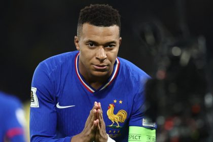 kylian mbappe parlamaya devam ediyor ronaldo ve messiyi gecti FTUqbpsU