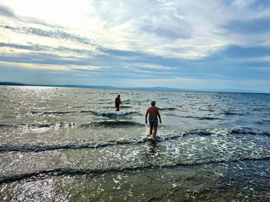 marmarada kasim ortasinda deniz keyfi 8n3Mg4l6