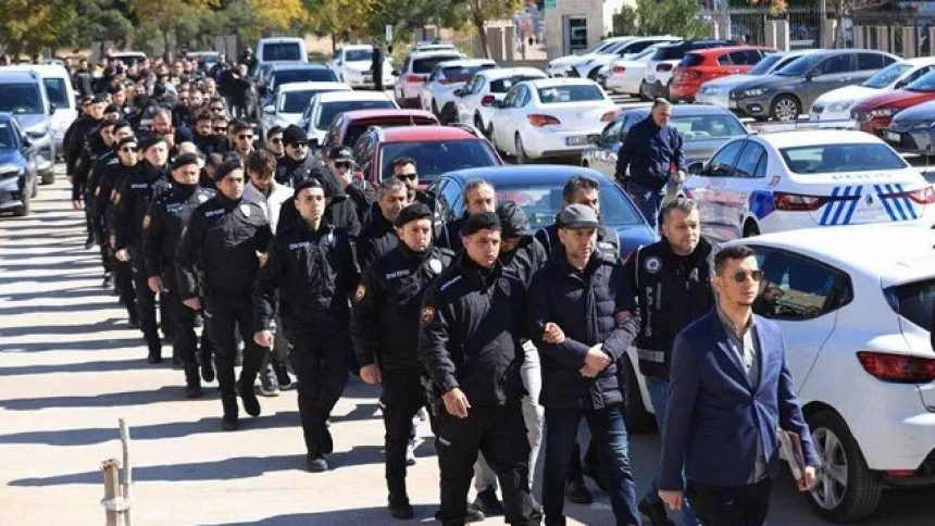 "Maydonoz Döner" davasında 35 sanığa tahliye 71 maydonoz doner davasinda 35 saniga tahliye flV3TUQq