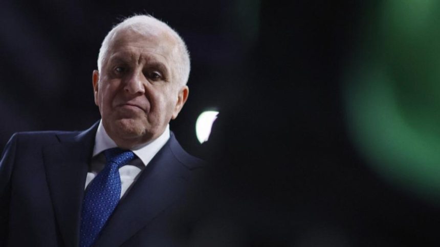 obradovic istifa etti idareden ret geldi resmen aciklandi EHbJ56Jd