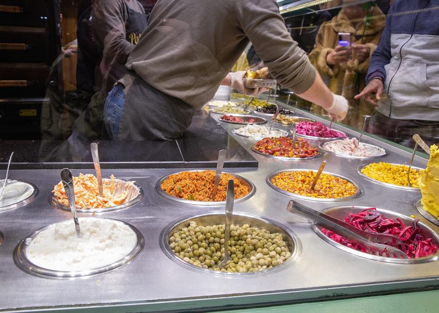 ortakoyde midye ve kumpir faciasi iki cocuk oldu anne ve babanin durumu kritik jcTxPqnY