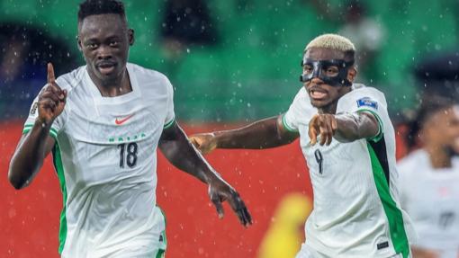 Osimhen'in yıldızlaştığı maçta Türkiye'den 5 isim forma giydi 71 osimhenin yildizlastigi macta turkiyeden 5 isim forma giydi