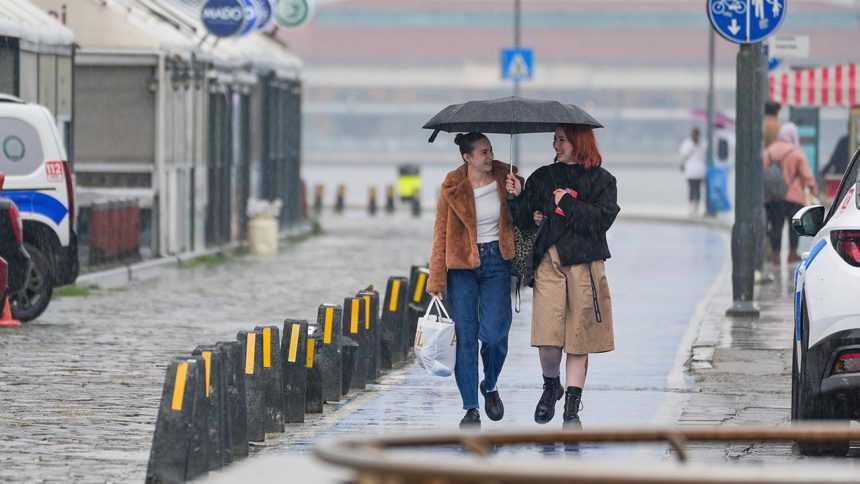 Salıya dikkat: Sağanak geliyor 71 saliya dikkat saganak geliyor FbLuKDYd