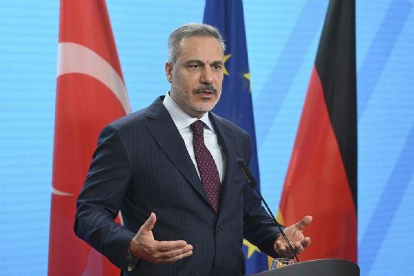 Türkiye adımını attı... Bakan Fidan: Şimdi sıra AB'de 71 turkiye adimini atti bakan fidan simdi sira abde cDvVI6m6