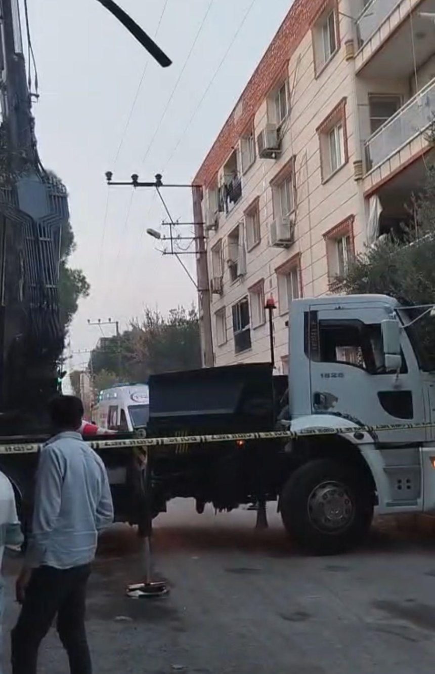 vincte elektrik kablosuna temas eden personel oldu 1jkmgmqB