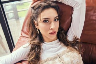 yarginin mervesi zeynep parla kizilcik serbeti kadrosunda j7GIu8n3