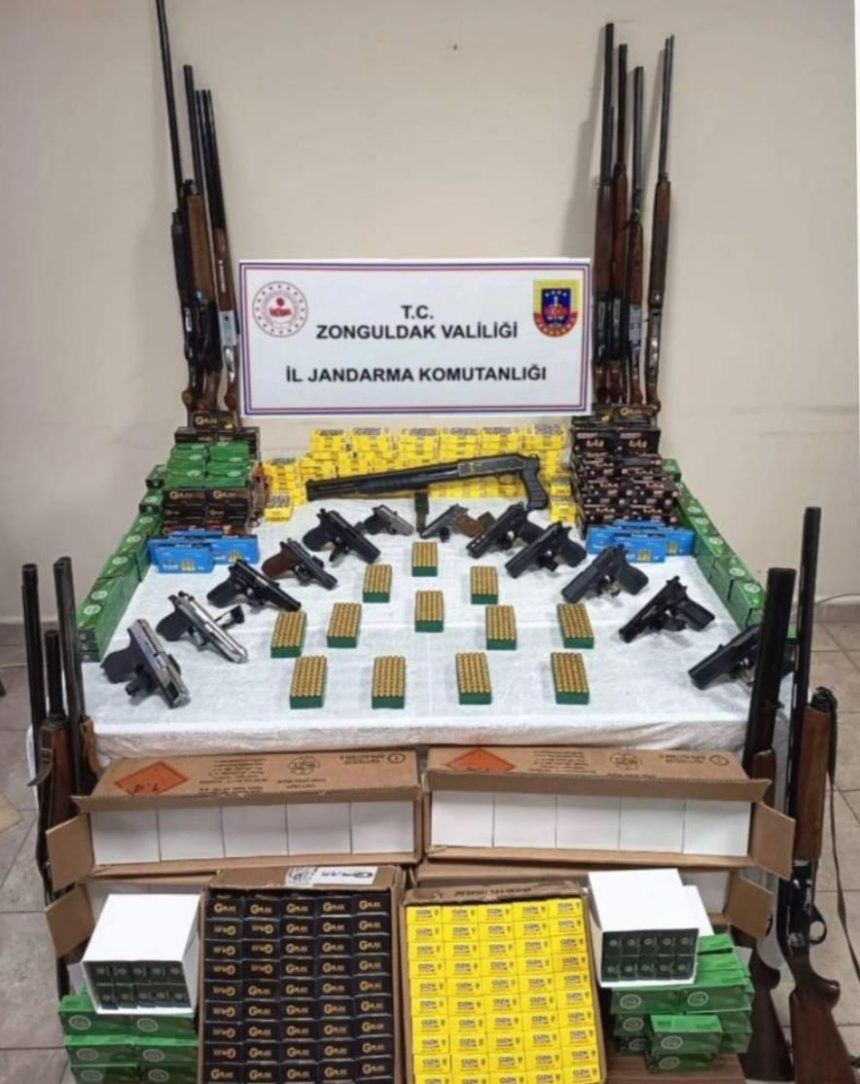 Zonguldak’ta silah kaçakçılığı operasyonu: 2 kişi tutuklandı 71 zonguldakta silah kacakciligi operasyonu 2 kisi tutuklandi JYnecXge