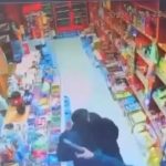 10 bin liralik komite icin konutunu sattigi kisinin oglunu vurdu fwd134yv