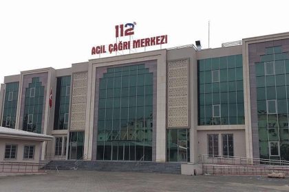 112ye yapilan ihbarlarin 5te 1i temelsiz yolda kalan disi agriyan telefonu bozulan bile ariyor VthxJvte