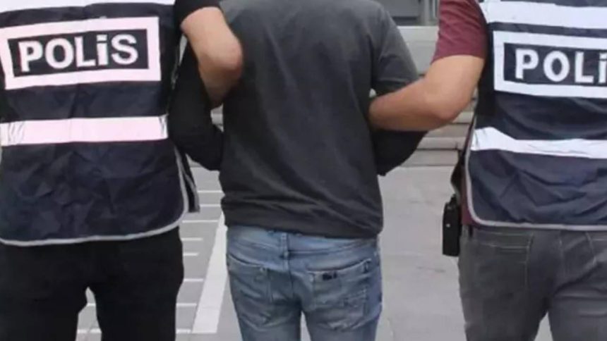 2 ilçede çete operasyonu: 20 gözaltı kararı 71 2 ilcede cete operasyonu 20 gozalti karari uQwyMdaf