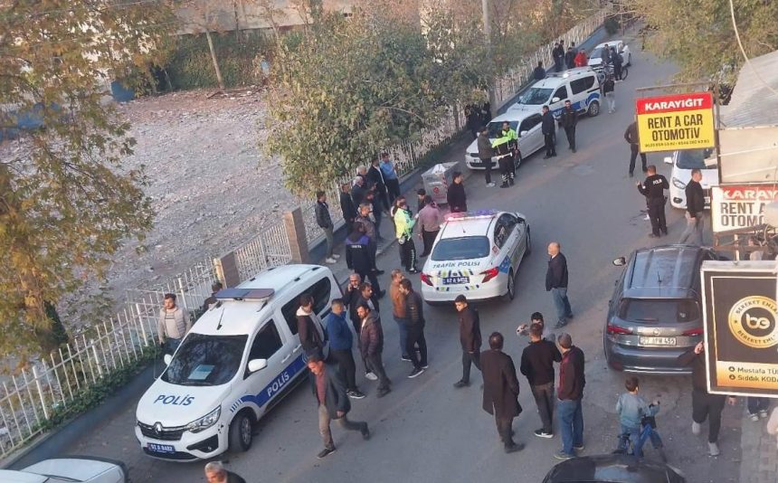 Adıyaman'da silahlı hengamede 2’si ağır 5 kişi yaralandı 71 adiyamanda silahli hengamede 2si agir 5 kisi yaralandi Vj4yPMFd