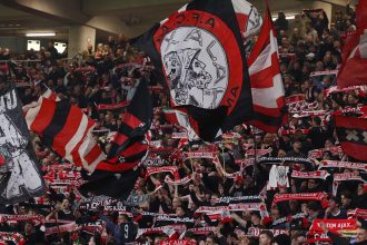 ajax idaresinden taraftarlara reaksiyon sA7u34Dm