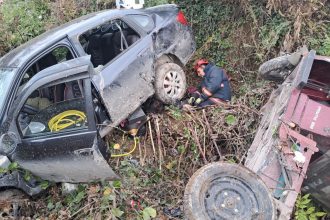 arabayla carpisan 3 tekerlekli motosikletteki cift hayatini yitirdi hdrjXKzI