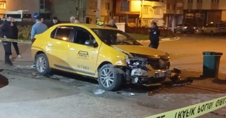 arkadasinin taksisini calan kuskulu kaza yapinca yakalandi