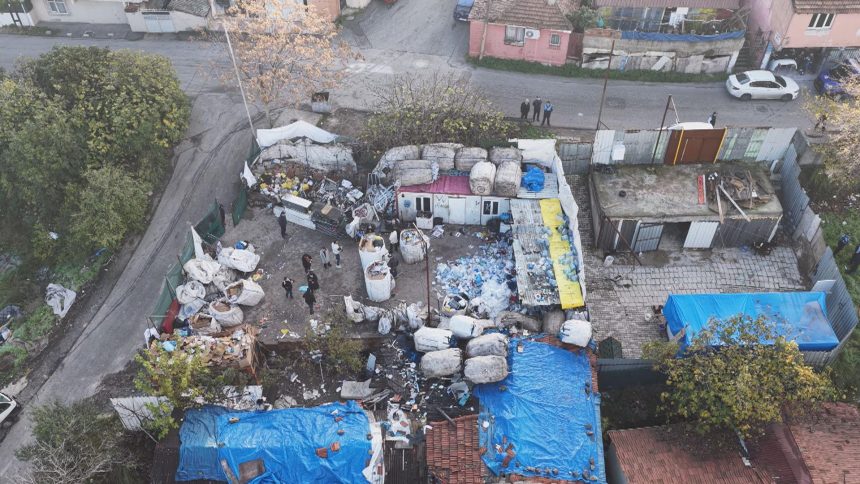 Ataşehir'de kaçak at bölümü tezi. 2 kuşkulu gözaltına alındı 69 atasehirde kacak at bolumu tezi 2 kuskulu gozaltina alindi rsqhBK7M