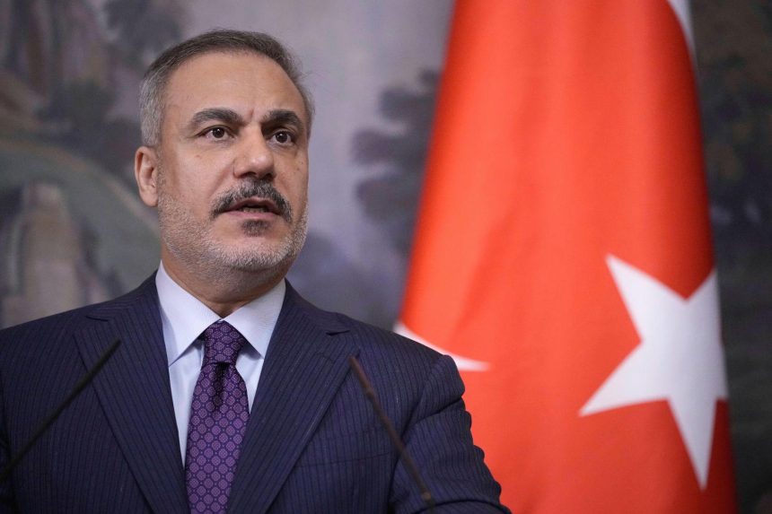 Bakan Fidan: İsrail'in Suriye'deki hareketliliği ile SDG'nin isteksizliği alakalı 69 bakan fidan israilin suriyedeki hareketliligi ile sdgnin isteksizligi alakali rzgVlD6W