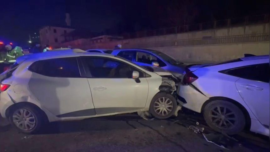 Çekmeköy’de tünelde zincirleme kaza. 7 yaralı 69 cekmekoyde tunelde zincirleme kaza 7 yarali SBe8GS76