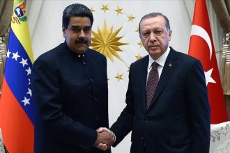 cumhurbaskani erdogan nicolas maduro ile gorustu eXbelD45
