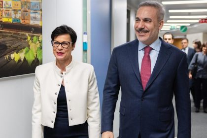 disisleri bakani fidan belcikada 5zDxuq51