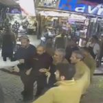 fatihte esnaflar ortasindaki arbede 2 kisi gozaltina alindi JnMaiYXk