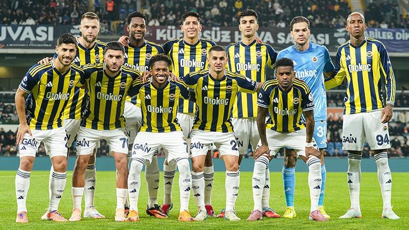 Fenerbahçe'de sakatlık şoku! Başakşehir maçına devam edemedi 71 fenerbahcede sakatlik soku basaksehir macina devam edemedi rKapEgsT